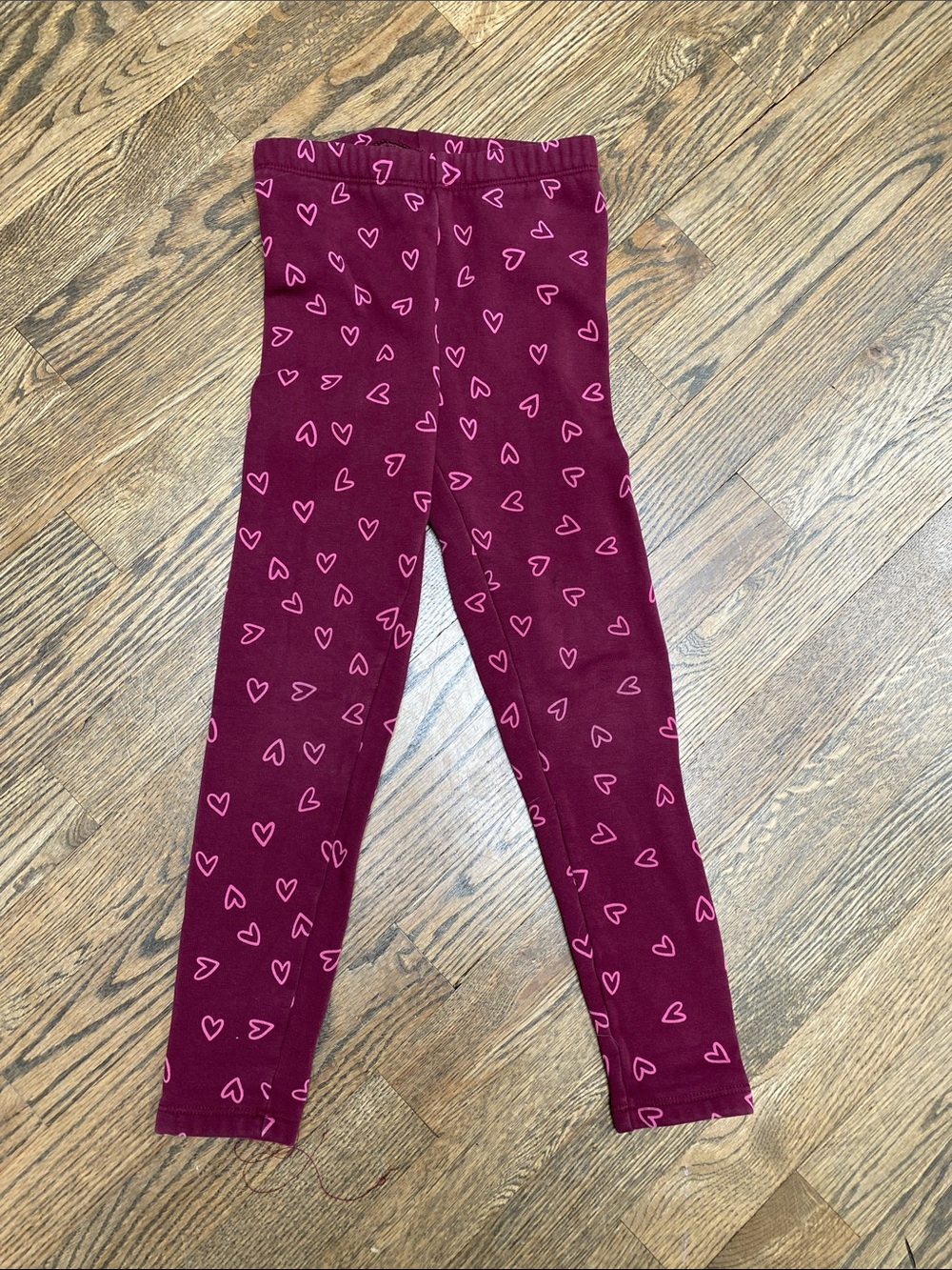 Cat & Jack Burgundy fleece lined Leggings with Pink Heart Print size 6